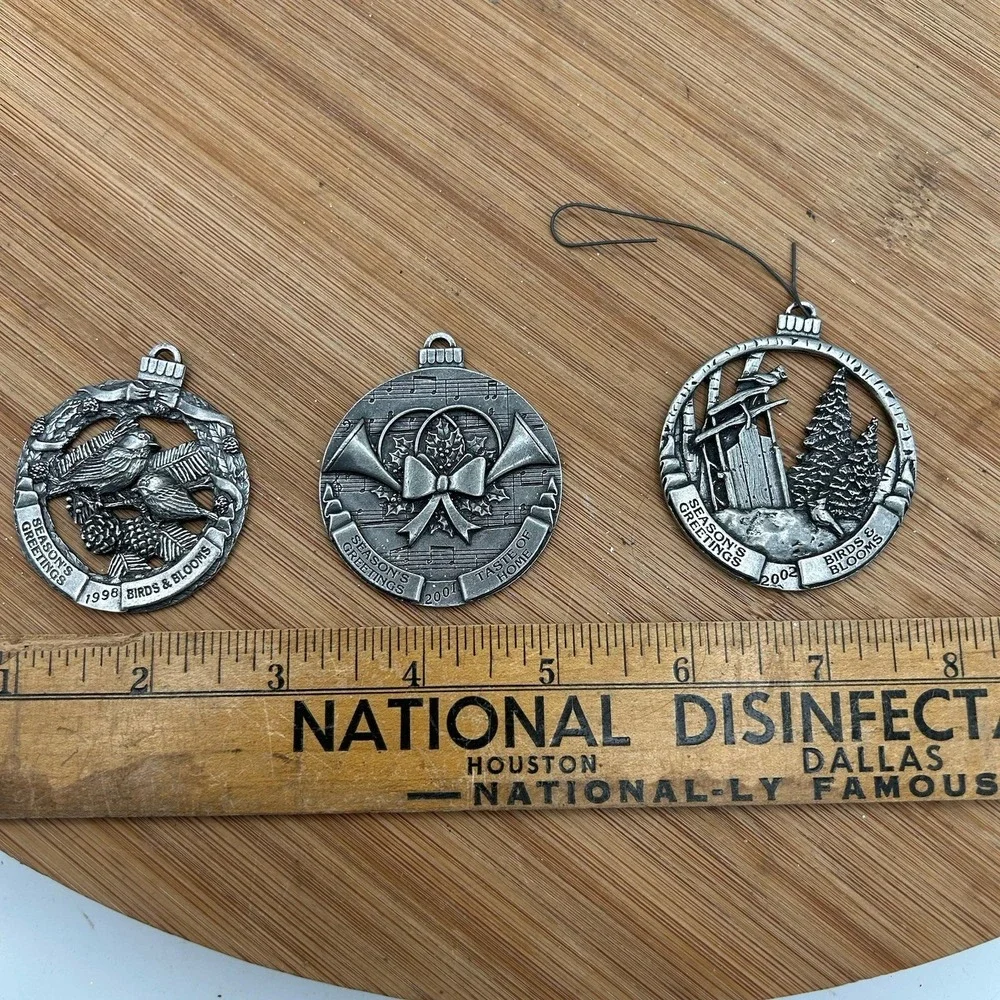 3 Vintage Seasons‎ Greetings Country Pewter Ornaments Christmas 1998-2002